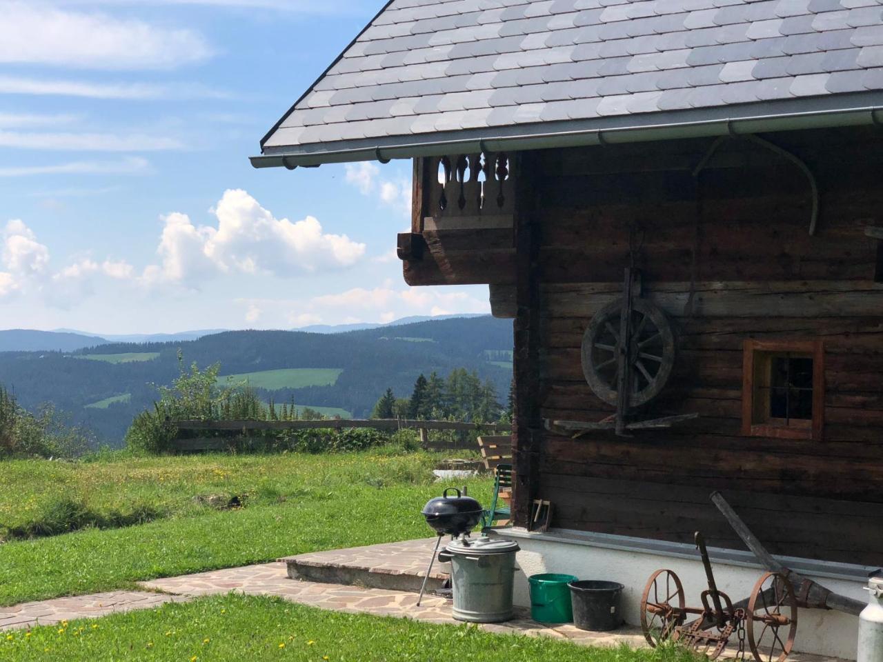 Vila Waldheimathuette Sankt Kathrein am Hauenstein Exteriér fotografie